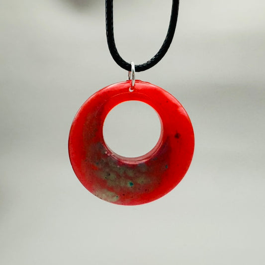 Victory Loop Pendant