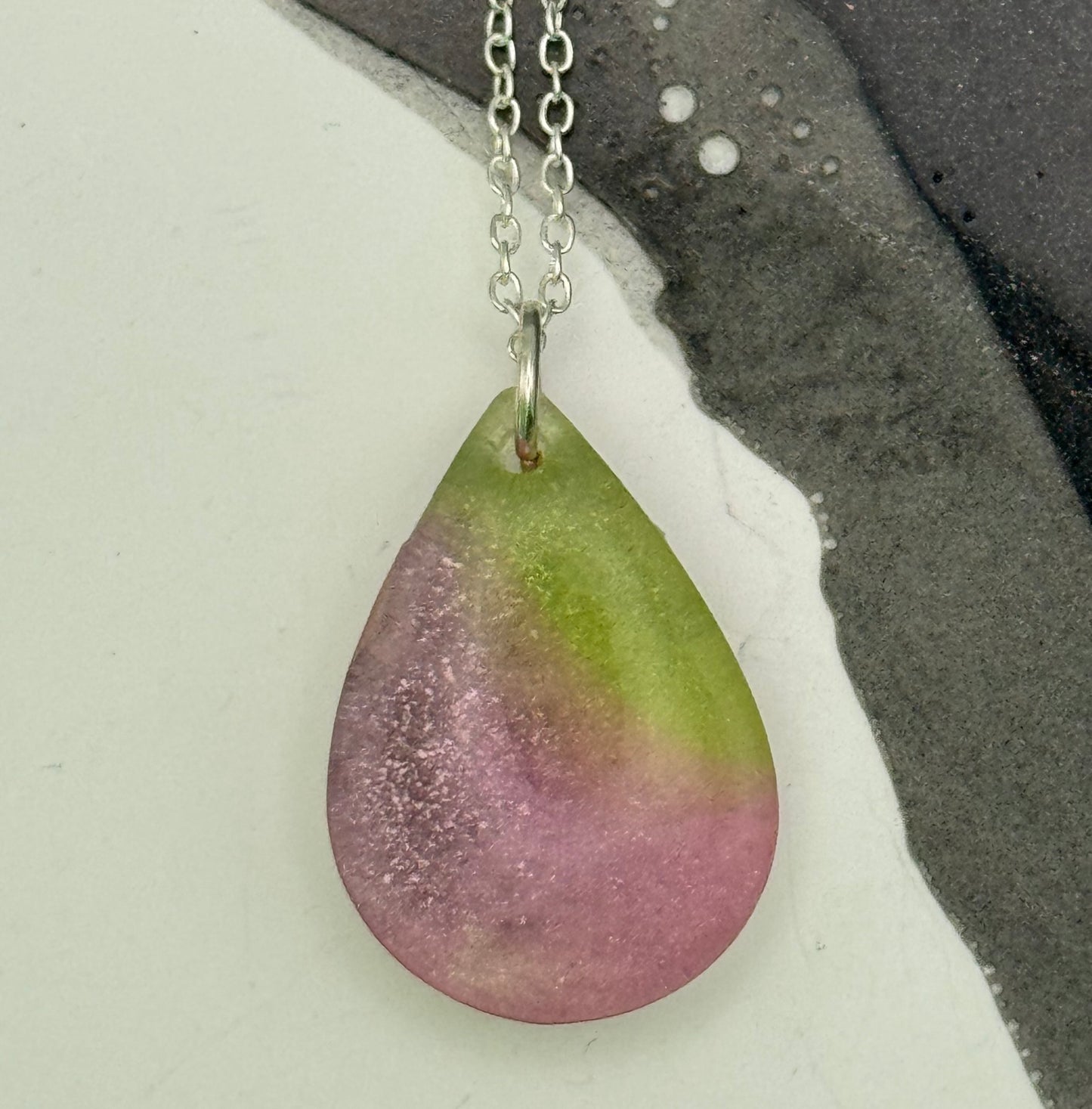 Teardrop pendant