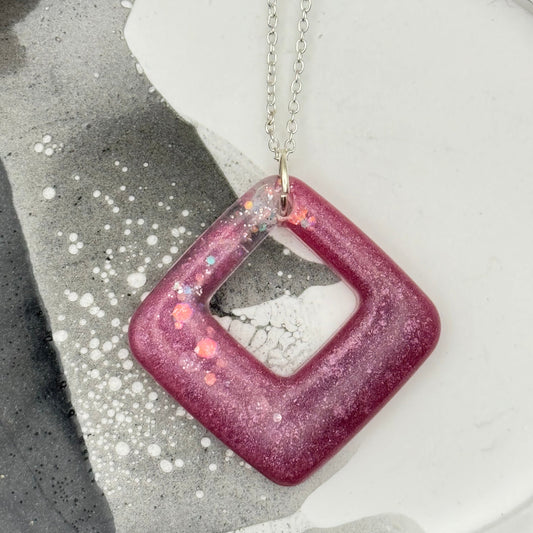 Pink pendant with glitter