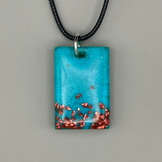 Field Spark Pendant (Medium)