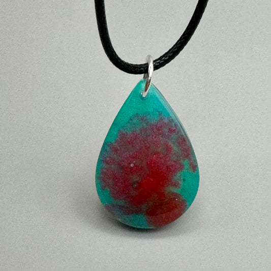 Victory Drop Pendant 2