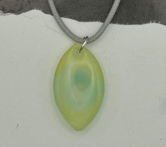 Lemon-lime petal-shaped pendant