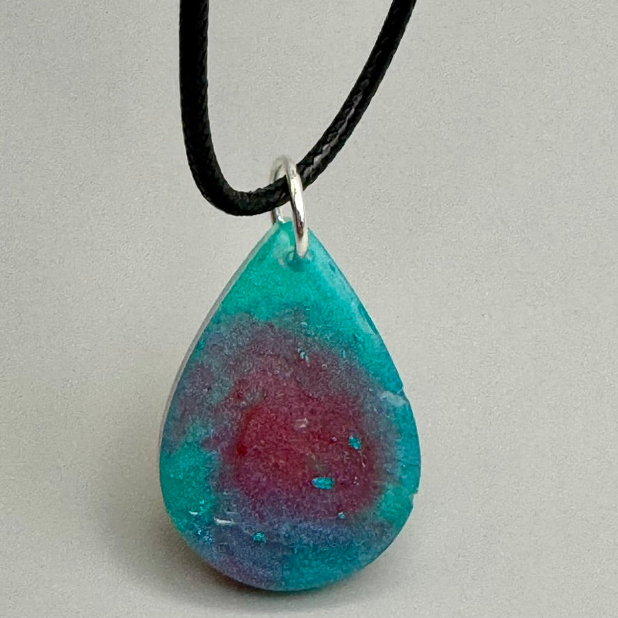 Victory Drop Pendant 2