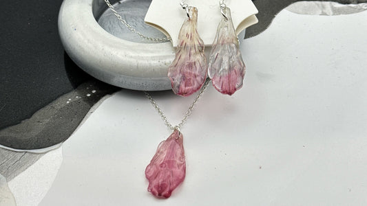 Blushing Orchid earring and necklace set