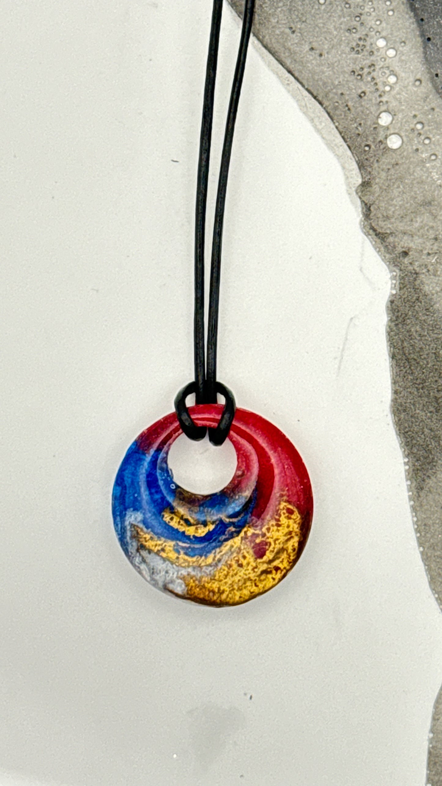 Victory Circle Pendant 3