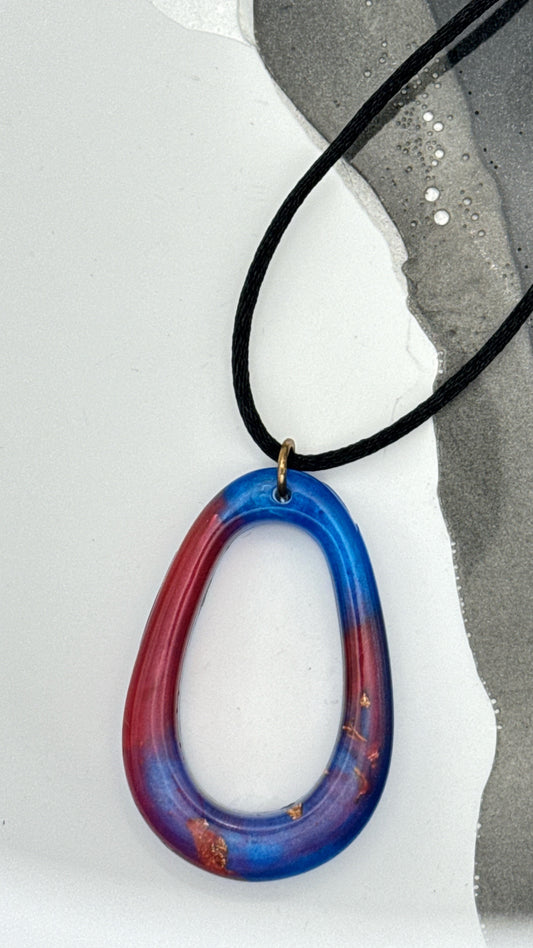 Unity Loop Pendant