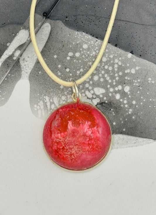 Pink circle pendant (large)