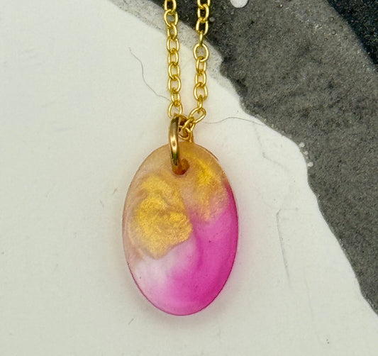 Pink and gold oval pendant (small)