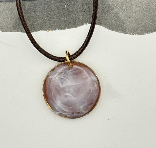 Round pendant