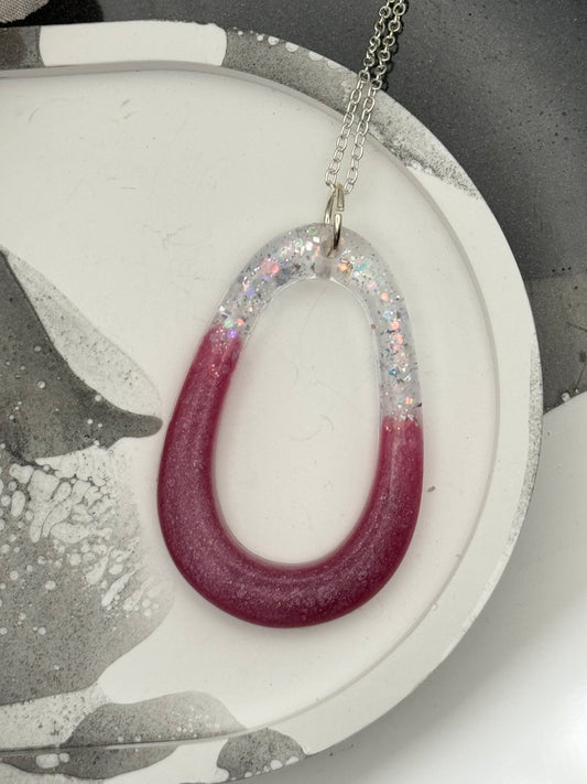 Pink oblong pendant with glitter