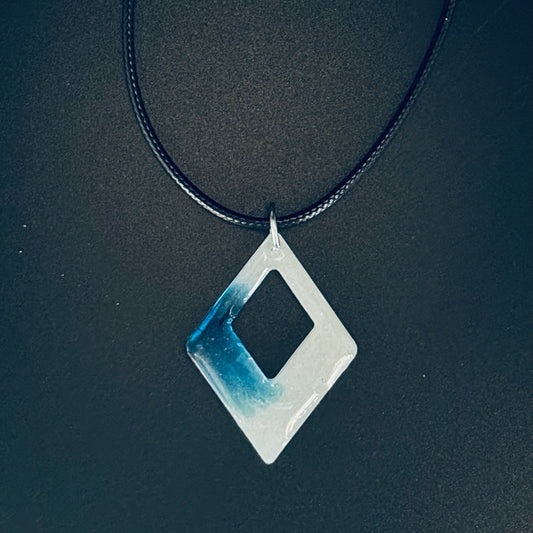 Dynamic Diamond